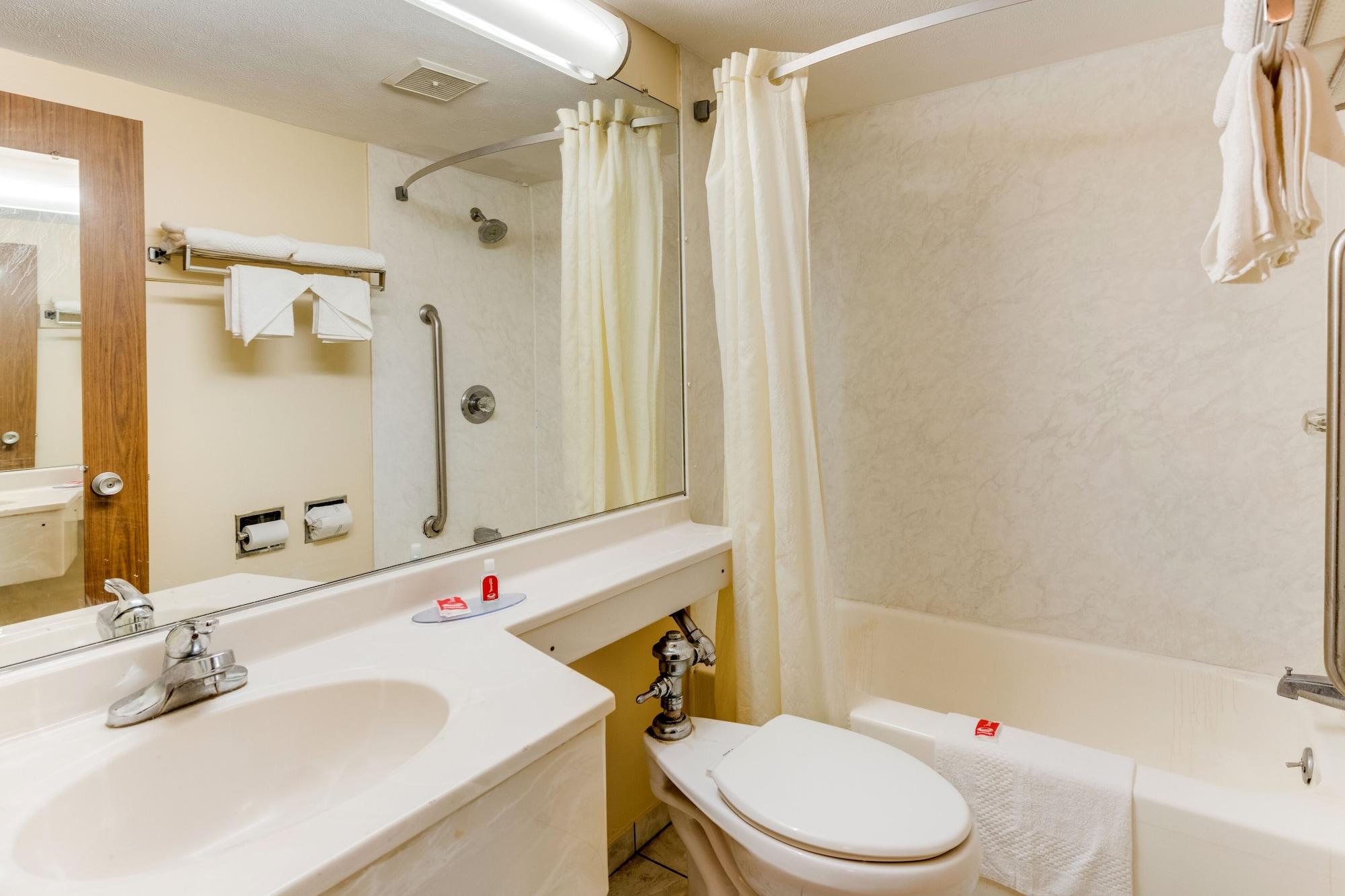 Econo Lodge Inn & Suites Binghamton Dış mekan fotoğraf