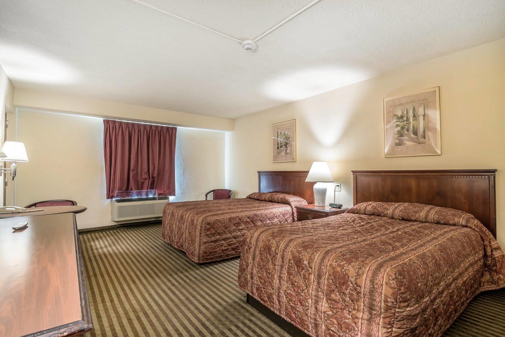 Econo Lodge Inn & Suites Binghamton Dış mekan fotoğraf